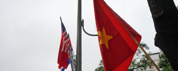 Cờ Mỹ, cờ Triều Tiên và cờ Việt Nam - Sputnik Việt Nam