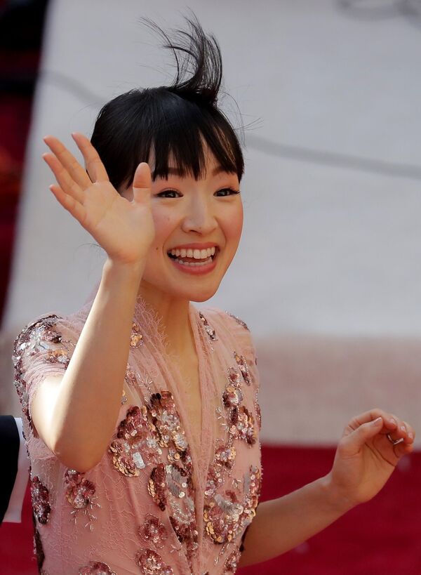 Nữ nhà văn Marie Kondo trên thảm đỏ lễ trao giải Oscar-2019 - Sputnik Việt Nam