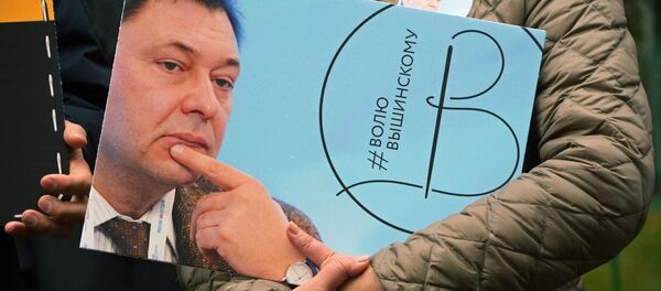 Người đứng đầu cổng thông tin RIA Novosti Ukraina Kirill Vyshinski Người đứng đầu cổng thông tin RIA Novosti Ukraina Kirill Vyshinski - Sputnik Việt Nam