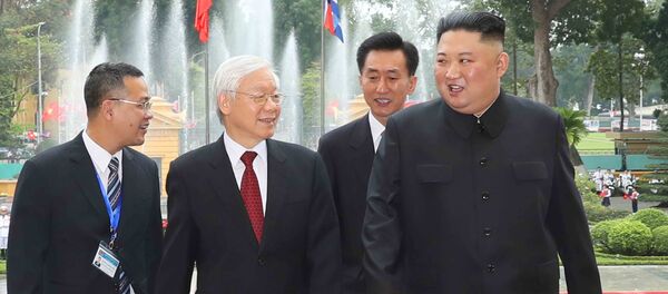 Tổng Bí thư, Chủ tịch nước Nguyễn Phú Trọng và Chủ tịch Triều Tiên Kim Jong-un tại lễ đón Tổng Bí thư, Chủ tịch nước Nguyễn Phú Trọng và Chủ tịch Triều Tiên Kim Jong-un tại lễ đón - Sputnik Việt Nam