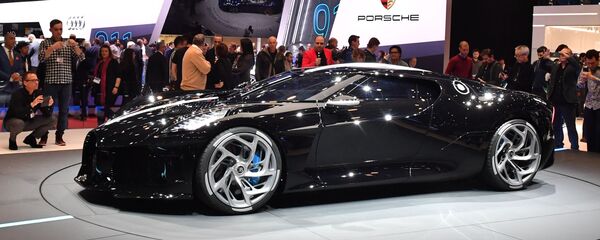 Siêu xe Pininfarina Battista Hypercar tại Triển lãm ô tô quốc tế Geneva 2019 - Sputnik Việt Nam