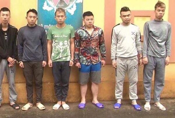 Sáu đối tượng tại cơ quan công an. Sáu đối tượng tại cơ quan công an. - Sputnik Việt Nam