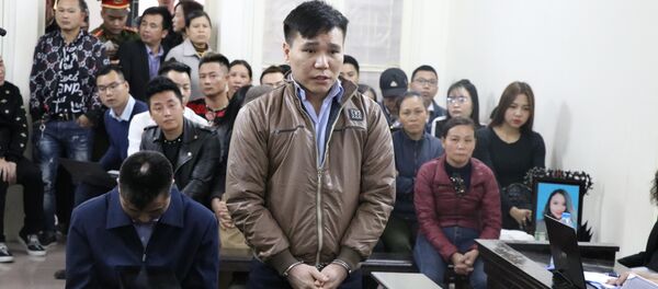 Bị cáo Châu Việt Cường khai báo trước Tòa. - Sputnik Việt Nam