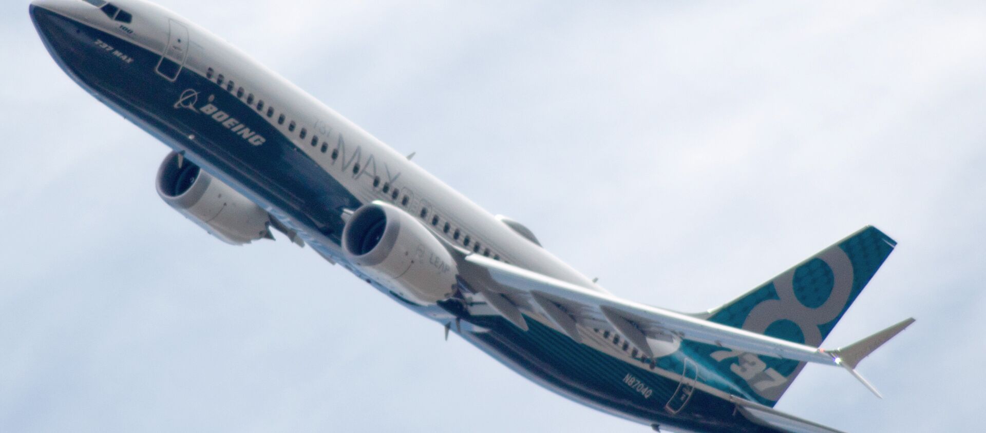 Boeing 737-8 MAX N8704Q at Farnborough Airshow 2016 - Sputnik Việt Nam, 1920, 14.03.2019