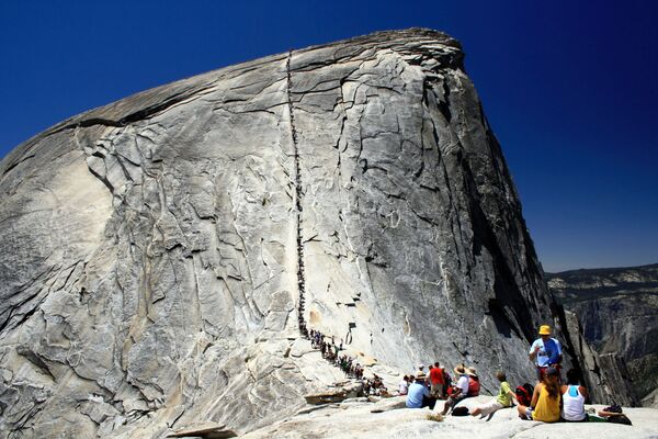 Cáp treo lên đỉnh Half Dome, Hoa Kỳ - Sputnik Việt Nam