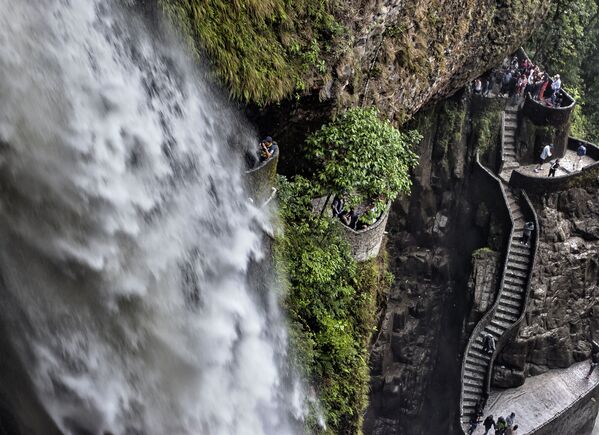 Cầu thang Thác Cauldron (Pailon del Diablo), Ecuador - Sputnik Việt Nam