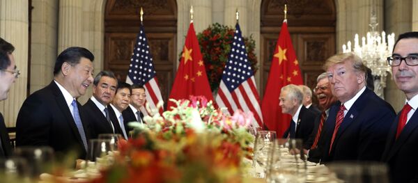 Donald Trump và Tập Cận Bình Donald Trump và Tập Cận Bình - Sputnik Việt Nam