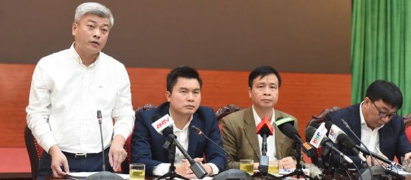 Chi cục trưởng Chi cục Bảo vệ Môi trường Hà Nội Mai Trọng Thái thông tin tại cuộc họp. Chi cục trưởng Chi cục Bảo vệ Môi trường Hà Nội Mai Trọng Thái thông tin tại cuộc họp. - Sputnik Việt Nam