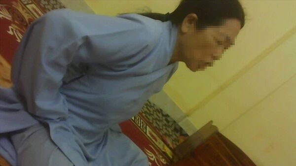 “Vong” nhập vào một nhân sự của nhà chùa rồi phán về kiếp trước rồi sau đó đòi tiền để hóa giải. “Vong” nhập vào một nhân sự của nhà chùa rồi phán về kiếp trước rồi sau đó đòi tiền để hóa giải. - Sputnik Việt Nam