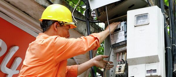 Kỹ sư kiểm tra điện - Sputnik Việt Nam