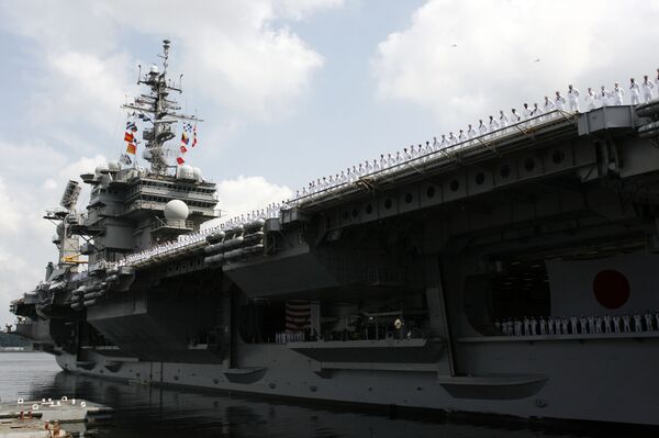 Khi tàu sân bay Mỹ và tàu ngầm Liên Xô không chia sẻ vùng biển Nhật Bản - Sputnik Việt Nam