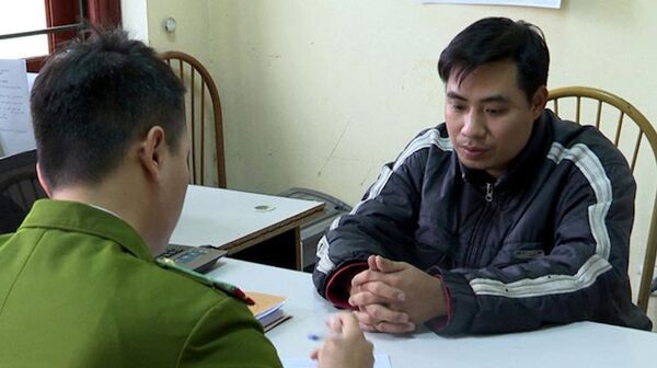 Đề nghị truy tố đến khung tử hình kẻ hiếp dâm bé gái 10 tuổi ở Chương Mỹ Đề nghị truy tố đến khung tử hình kẻ hiếp dâm bé gái 10 tuổi ở Chương Mỹ - Sputnik Việt Nam