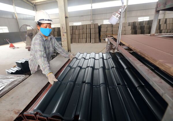 Trung Quốc ồ ạt rót tiền vào Việt Nam để làm gì? - Sputnik Việt Nam