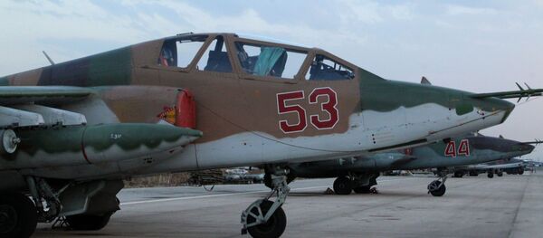 Máy bay Nga Su-25 tại phi trường Hmeymim ở Syria - Sputnik Việt Nam