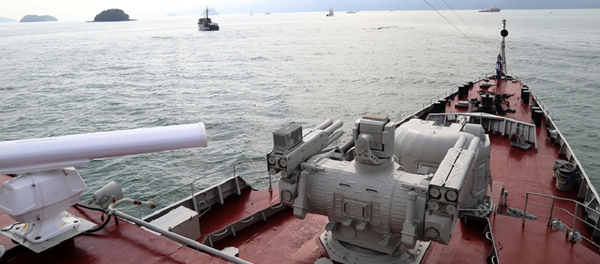 Tàu 012 neo tại vịnh Langkawi Malaysia - Sputnik Việt Nam