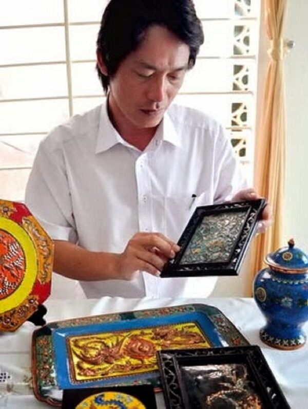 Pháp lam Huế - tinh hoa nghệ thuật của đất sông Hương núi Ngự Pháp lam Huế - tinh hoa nghệ thuật của đất sông Hương núi Ngự - Sputnik Việt Nam