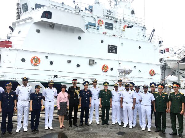 Chụp ảnh chung  - Sputnik Việt Nam