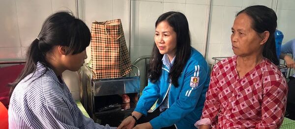 Nữ sinh Hưng Yên bị đánh hội đồng - Sputnik Việt Nam