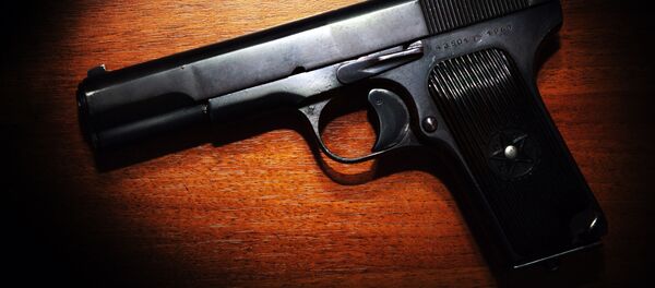 Súng ngắn tự nạp đạn TT - Sputnik Việt Nam