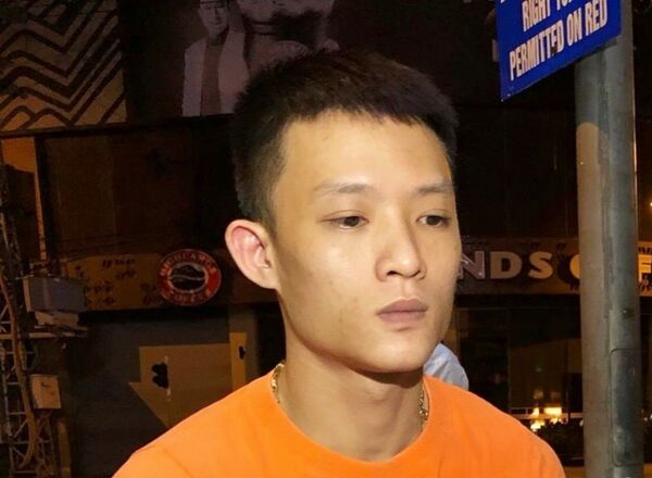 Quả đấm thép 911 Đà Nẵng bắt hàng loạt nam nữ mang ma túy đi đêm - Sputnik Việt Nam