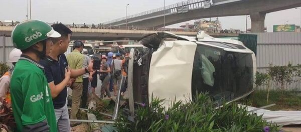 Hiện trường nữ tài xế ‘xe điên’ gây tai nạn liên hoàn ở Hà Nội Hiện trường nữ tài xế ‘xe điên’ gây tai nạn liên hoàn ở Hà Nội - Sputnik Việt Nam