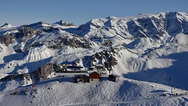 Núi Alps