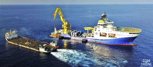 Giàn khoan Dongfang 13-2 CEPB (Đông Phương 13-2 CEPB) của Trung Quốc Giàn khoan Dongfang 13-2 CEPB (Đông Phương 13-2 CEPB) của Trung Quốc - Sputnik Việt Nam