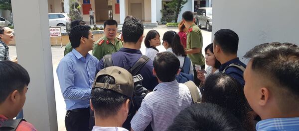 Vụ gian lận điểm thi ở Sơn La - Sputnik Việt Nam