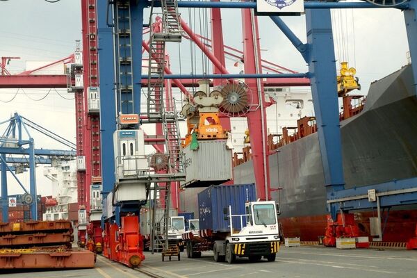 Tốc độ tăng trưởng xuất khẩu của Việt Nam được duy trì ở mức cao - Sputnik Việt Nam