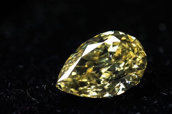 Viên kim cương của tập đoàn Alrosa - Sputnik Việt Nam