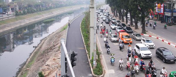 Sông Tô lịch, đường phố Hà Nội - Sputnik Việt Nam
