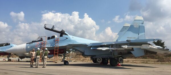 Cụm không quân của Nga tại sân bay Hmeymim ở Syria - Sputnik Việt Nam