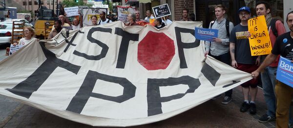 Biểu tình ở Atlanta phản đối Hiệp định Đối tác xuyên Thái Bình Dương - Sputnik Việt Nam