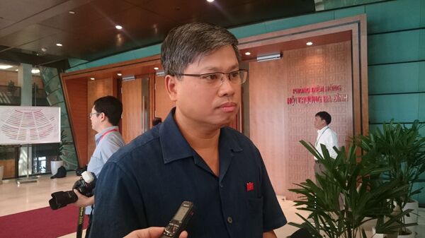 Cái sự “hồn nhiên” lạ lùng của bà quyền Chủ tịch tỉnh Sơn La - Sputnik Việt Nam