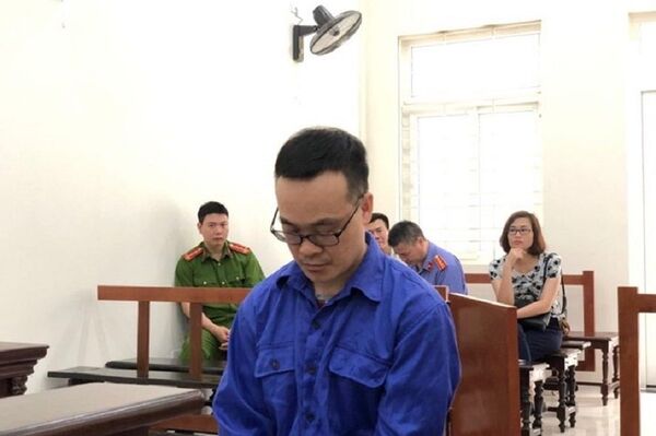 Phó Trưởng khoa lĩnh 10 năm tù vì nhận 85 triệu làm bệnh án tâm thần cho tội phạm  - Sputnik Việt Nam