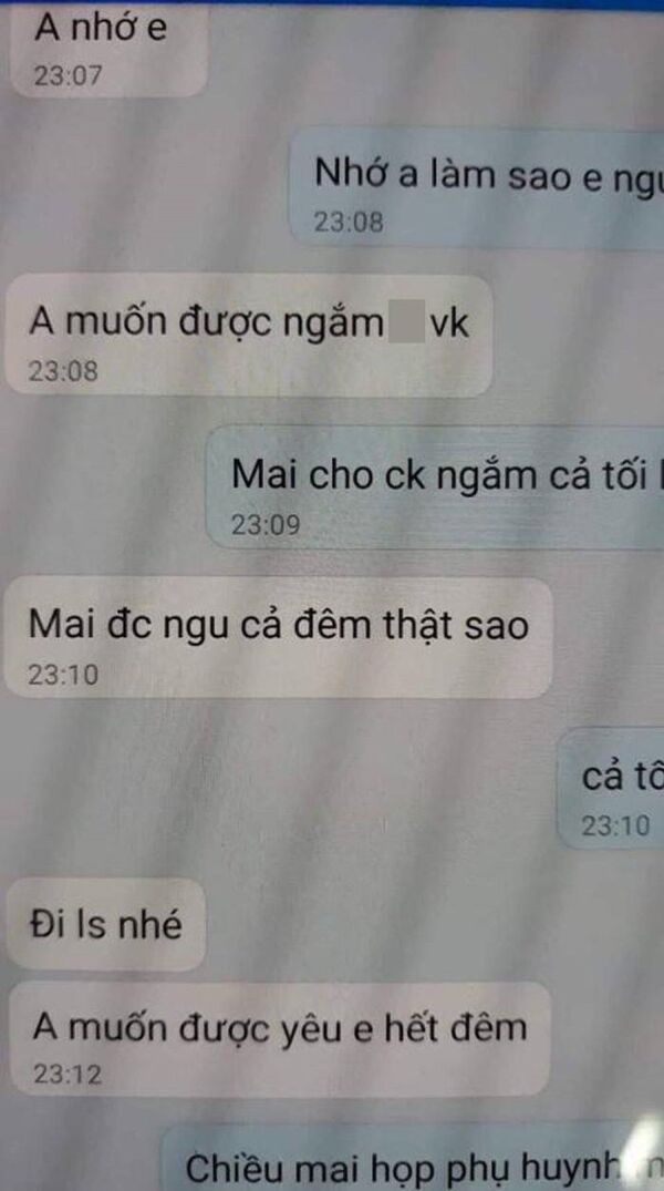 Vụ vợ giáo viên khoả thân 'chữa sốt rét' cùng đồng nghiệp trong nhà nghỉ: Lộ nhiều tin nhắn tình cảm, xưng vợ chồng? - Sputnik Việt Nam