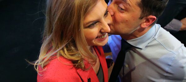Vladimir Zelensky và Elena Zelenskaya  - Sputnik Việt Nam