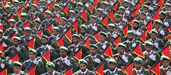 Vệ binh Cách mạng Hồi giáo tại cuộc diễu hành quân sự - Sputnik Việt Nam