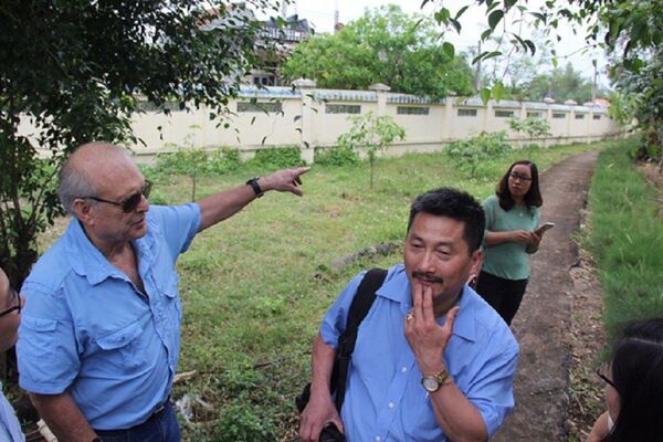 Anh che đạn cho em ở Mỹ Lai: Bức ảnh trở về với sự thật - Sputnik Việt Nam