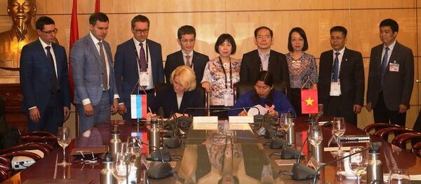 Việt Nam và Liên bang Nga hướng tới hợp tác trong lĩnh vực đo đạc và bản đồ, cơ sở hạ tầng dữ liệu không gian - Sputnik Việt Nam