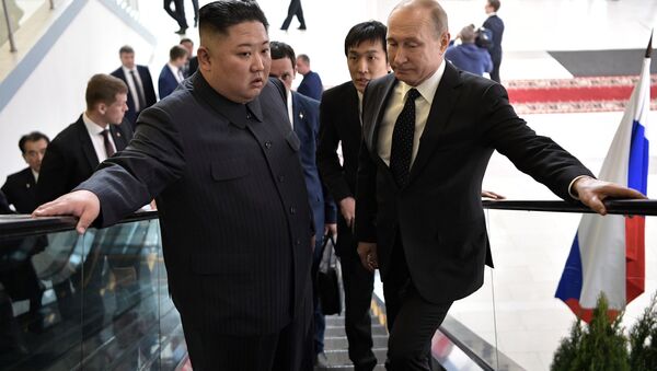 Kim Jong-un và Vladimir Putin  - Sputnik Việt Nam