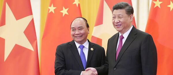 Thủ tướng Nguyễn Xuân Phúc và Tổng Bí thư, Chủ tịch nước Trung Quốc Tập Cận Bình - Sputnik Việt Nam