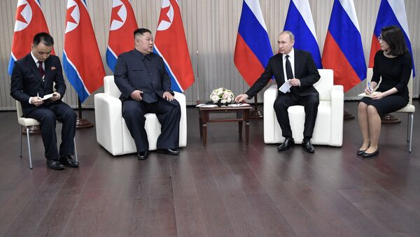 Kim Jong-un và Vladimir Putin  - Sputnik Việt Nam