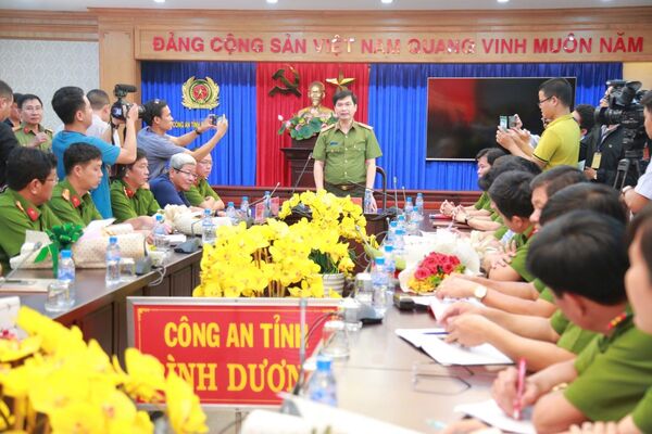 Vụ hai thi thể bị đổ bê-tông phi tang xác ở Bình Dương: Trinh sát tiết lộ quá trình phá án  - Sputnik Việt Nam