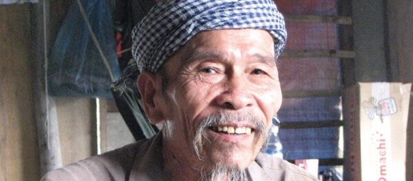 Ông Nguyễn Văn Bảy về quê nhà sống cuộc sống nông dân. - Sputnik Việt Nam