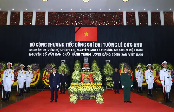 Lễ viếng nguyên Chủ tịch nước Lê Đức Anh Lễ viếng nguyên Chủ tịch nước Lê Đức Anh - Sputnik Việt Nam