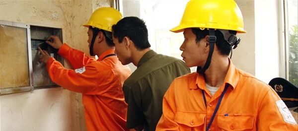 Kỹ sư điện EVN  - Sputnik Việt Nam