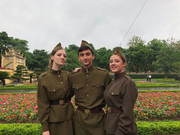 “Trung đoàn Bất tử” diễu hành ở Hà Nội mừng Ngày Chiến thắng “Trung đoàn Bất tử” diễu hành ở Hà Nội mừng Ngày Chiến thắng - Sputnik Việt Nam