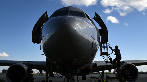 Sukhoi Superjet 100 - Sputnik Việt Nam