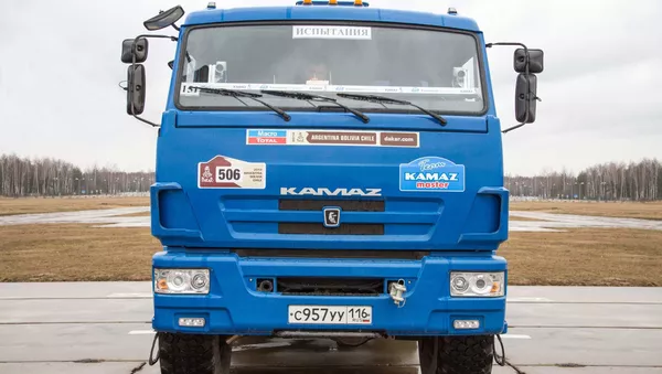 Xe tải KamAZ “không người lái” - Sputnik Việt Nam